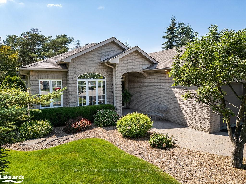 Photo 4 of 4 Porcupine Circle, Barrie, Ardagh — HOMEH