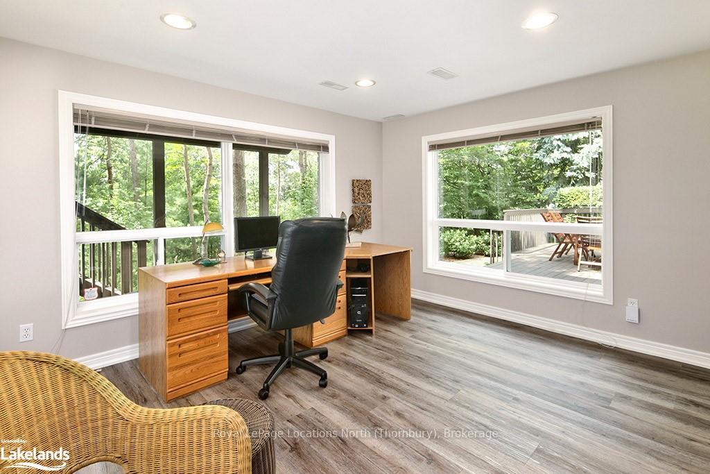 Photo 26 of 4 Porcupine Circle, Barrie, Ardagh — HOMEH