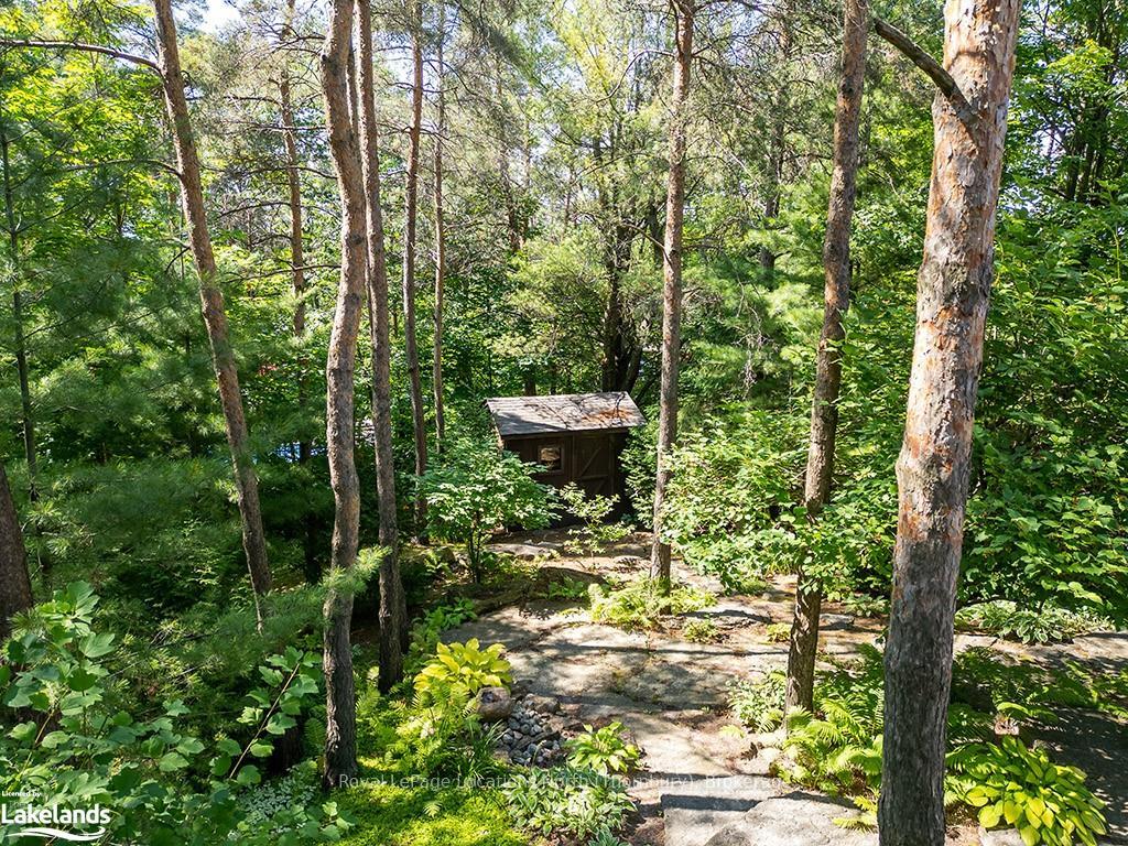 Photo 29 of 4 Porcupine Circle, Barrie, Ardagh — HOMEH