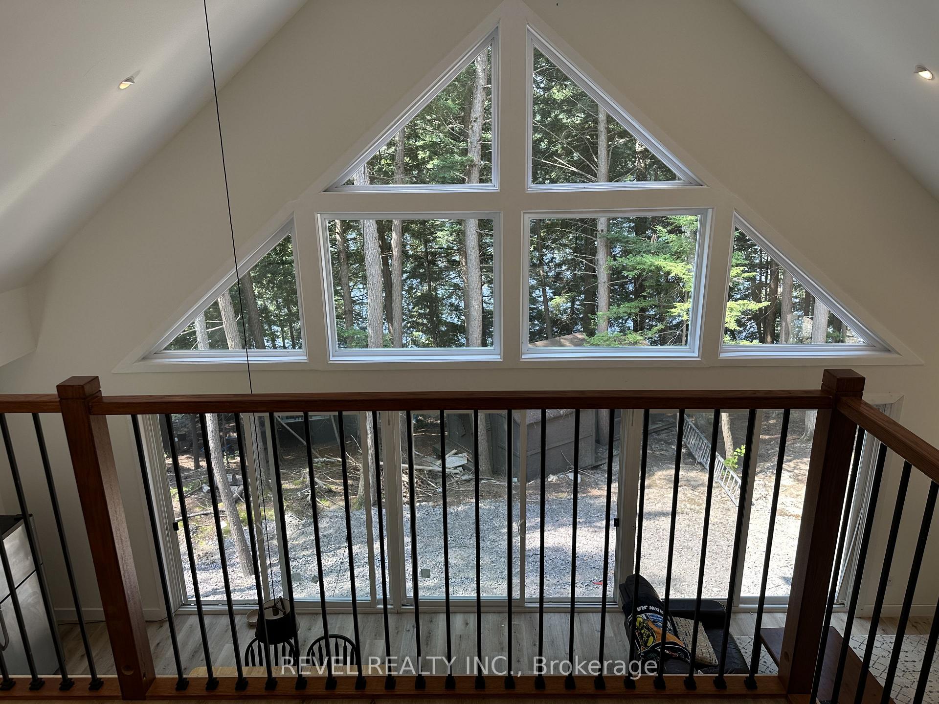 Photo 1 of 132 Ivy Lane, Magnetawan, Ahmic Harbour — HOMEH