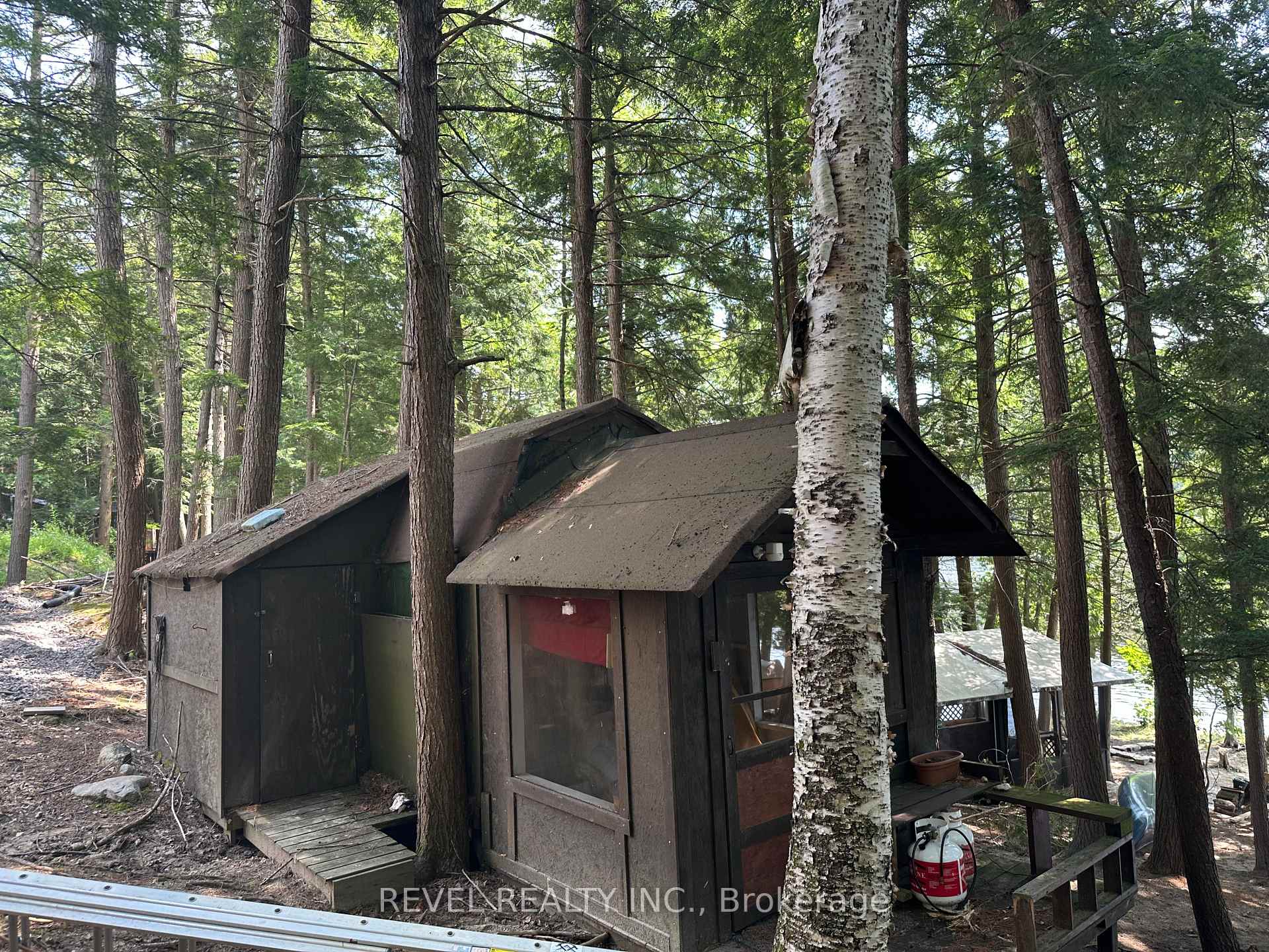 Photo 19 of 132 Ivy Lane, Magnetawan, Ahmic Harbour — HOMEH