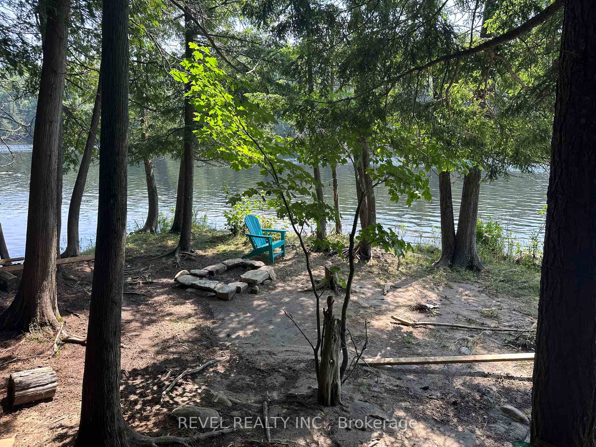 Photo 21 of 132 Ivy Lane, Magnetawan, Ahmic Harbour — HOMEH
