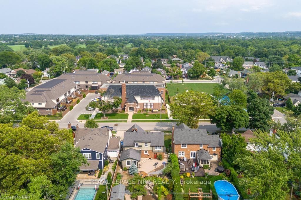 Photo 7 of 96 South Drive, St. Catharines, Old Glenridge — HOMEH