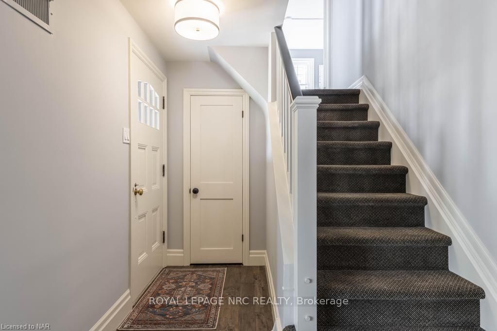 Photo 11 of 96 South Drive, St. Catharines, Old Glenridge — HOMEH