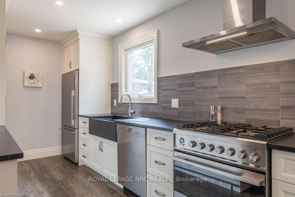 Photo 18 of 96 South Drive, St. Catharines, Old Glenridge — HOMEH