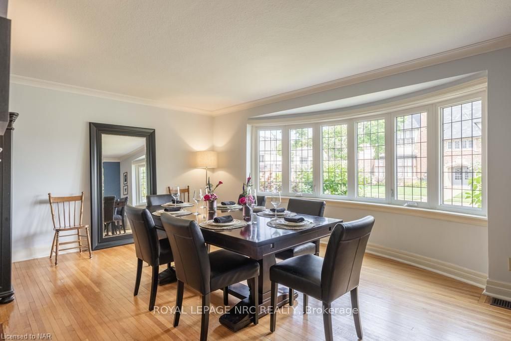 Photo 25 of 96 South Drive, St. Catharines, Old Glenridge — HOMEH