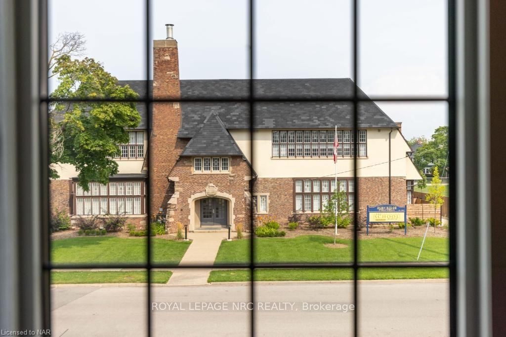 Photo 35 of 96 South Drive, St. Catharines, Old Glenridge — HOMEH