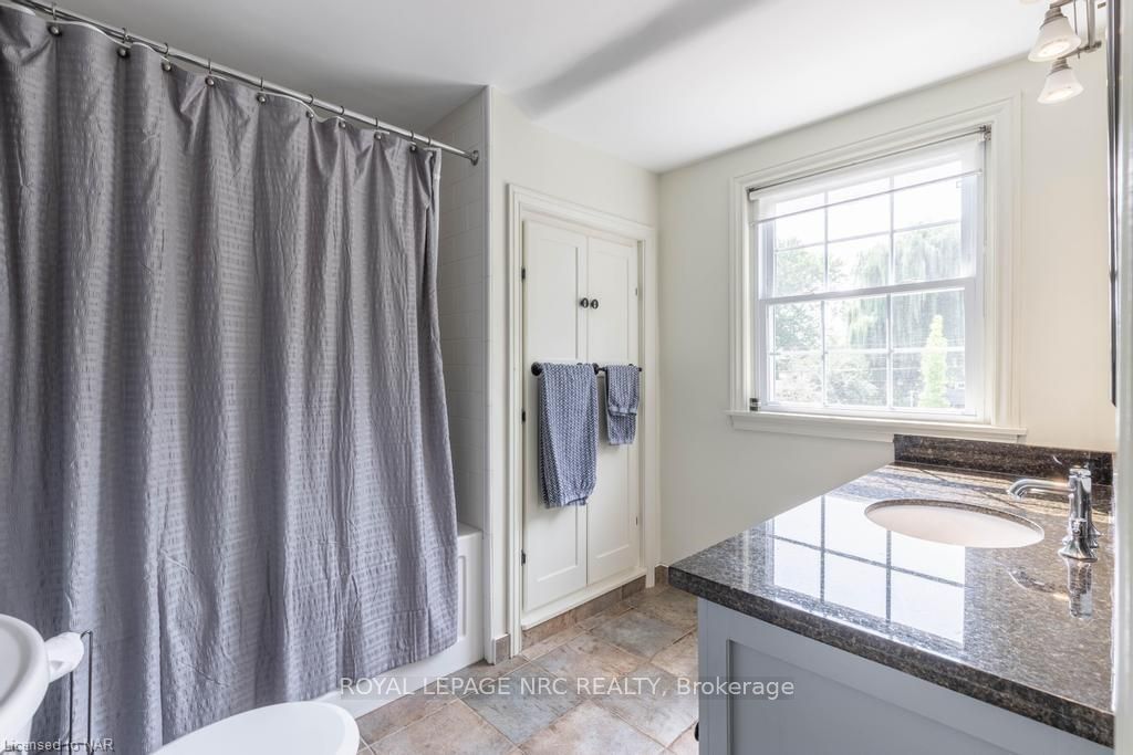 Photo 38 of 96 South Drive, St. Catharines, Old Glenridge — HOMEH