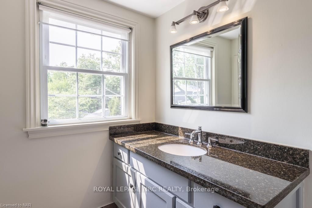 Photo 39 of 96 South Drive, St. Catharines, Old Glenridge — HOMEH