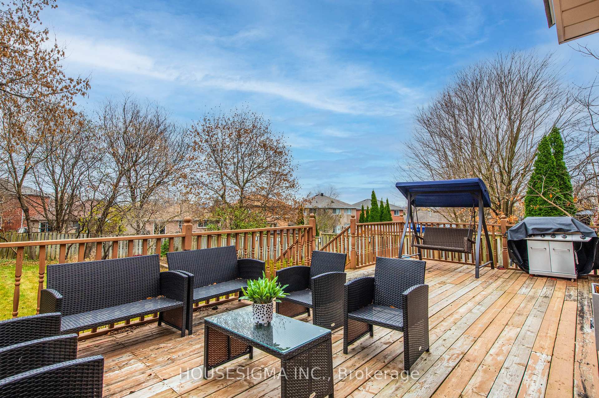 Photo 38 of 41 Loon Avenue, Barrie, Painswick South — HOMEH