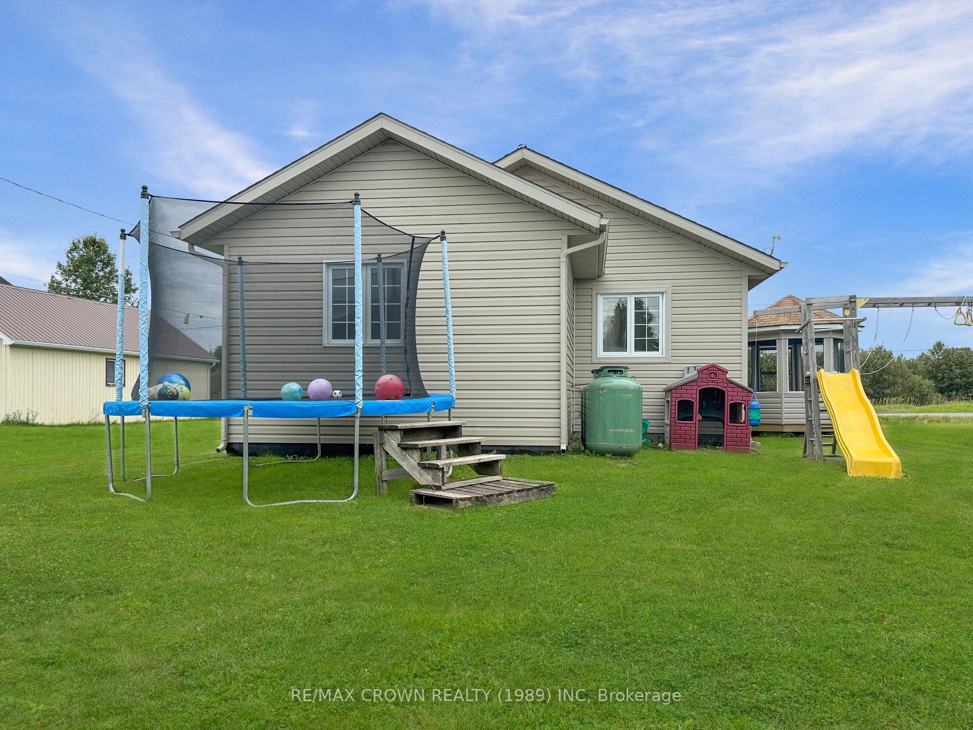 Photo 19 of 171 583 Highway S, Hearst — HOMEH