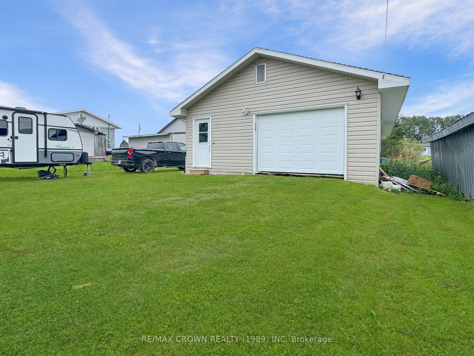 Photo 20 of 171 583 Highway S, Hearst — HOMEH