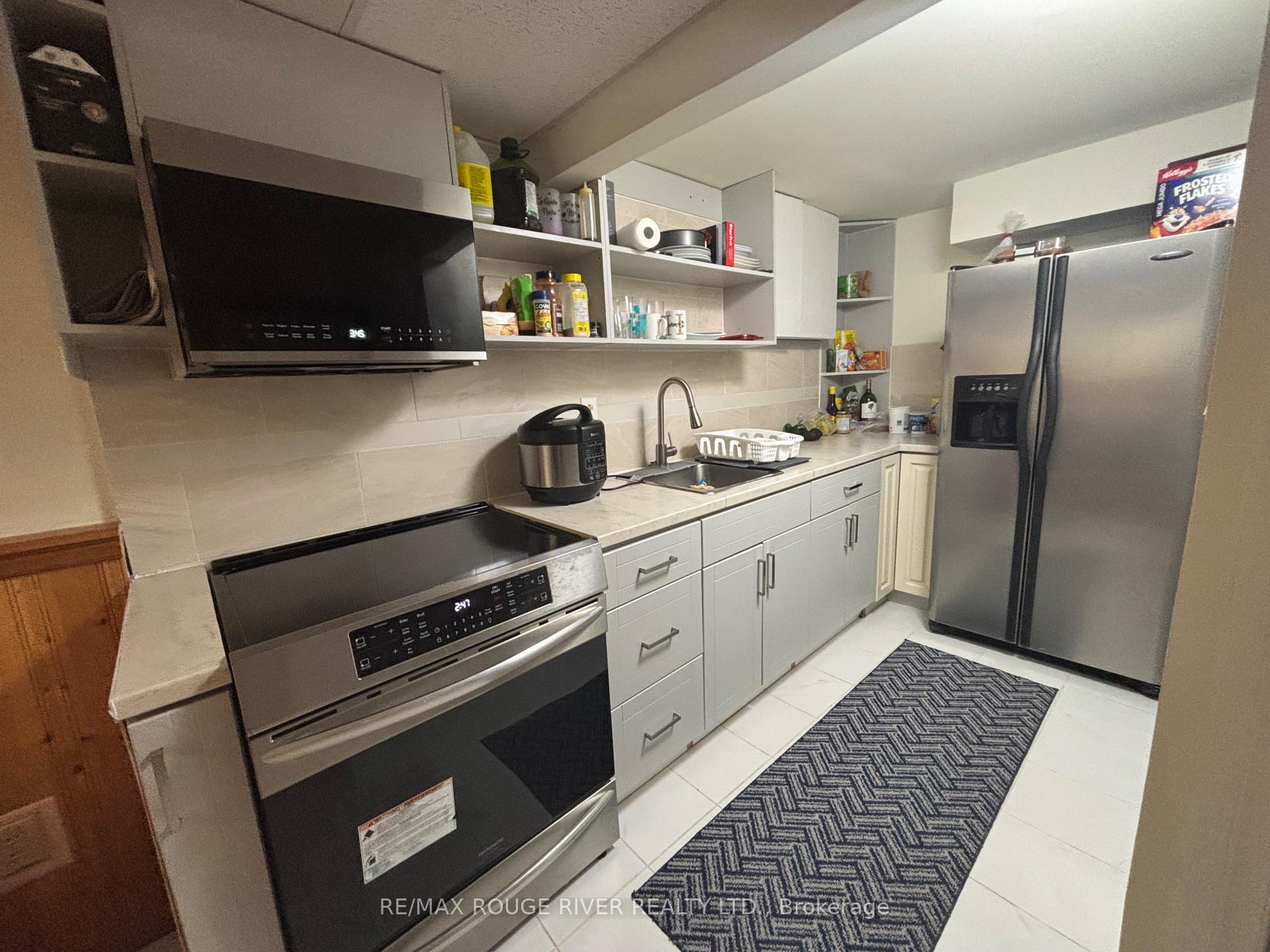 Photo 20 of 21 Slater Circle, Brampton, Brampton West — HOMEH