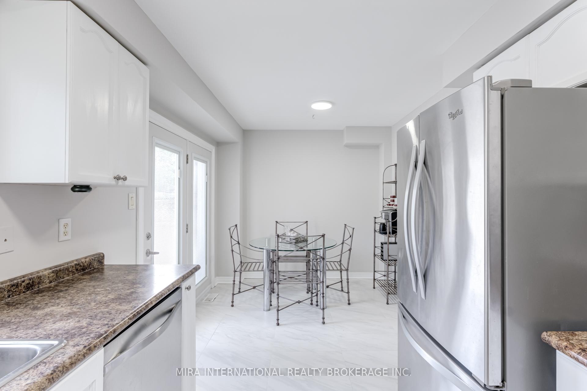 Photo 10 of 313 Esther Drive, Barrie, Painswick South — HOMEH
