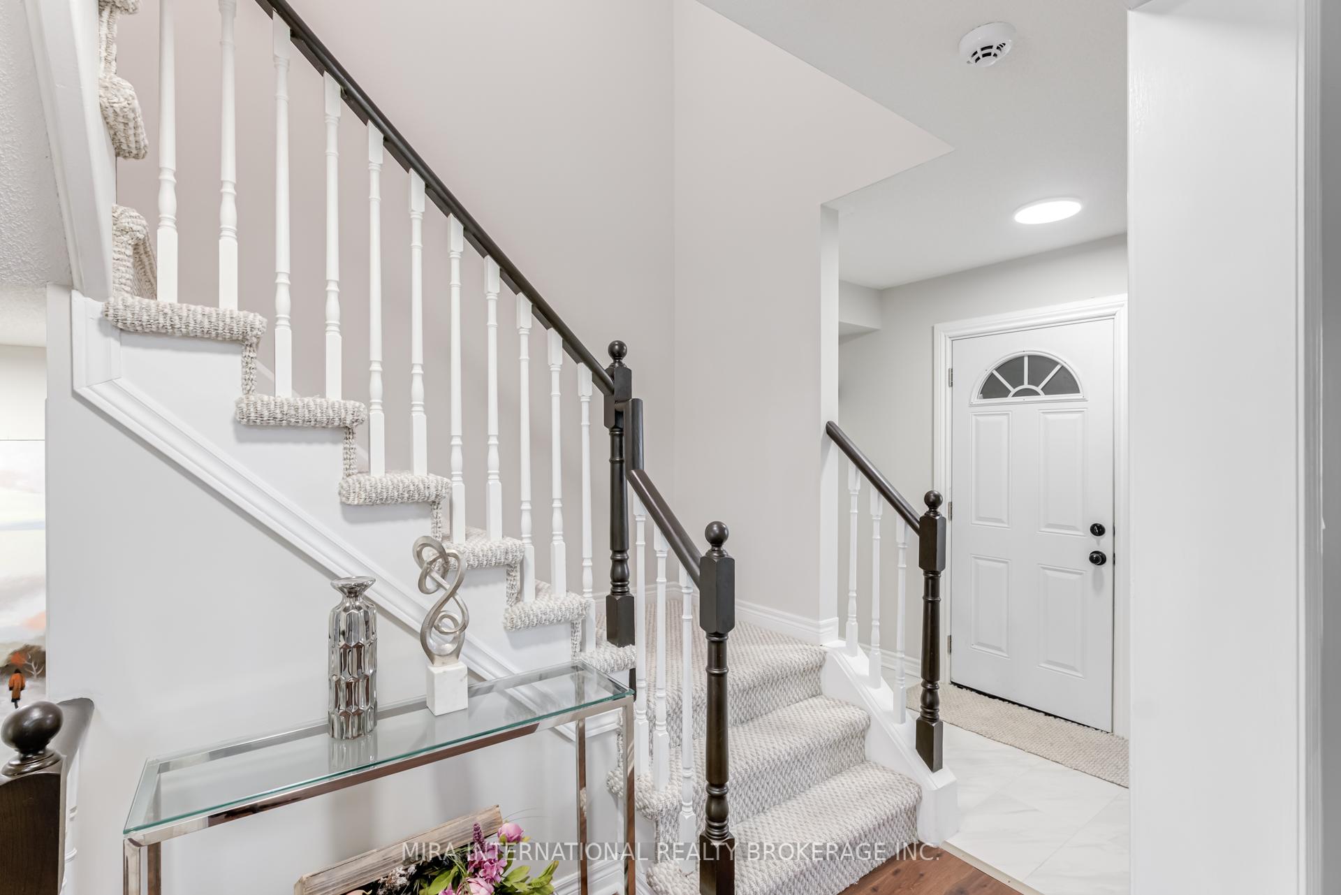 Photo 12 of 313 Esther Drive, Barrie, Painswick South — HOMEH