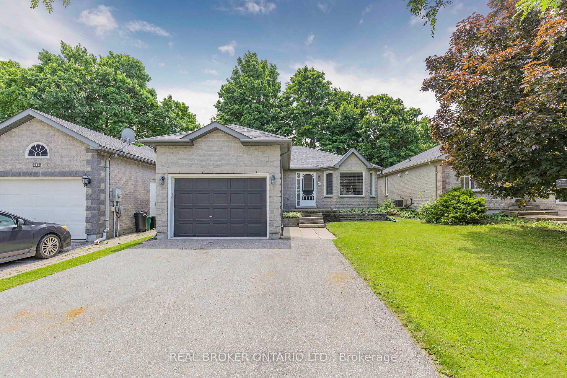 Photo 2 of 50 Brighton Road, Barrie, Georgian Drive — HOMEH