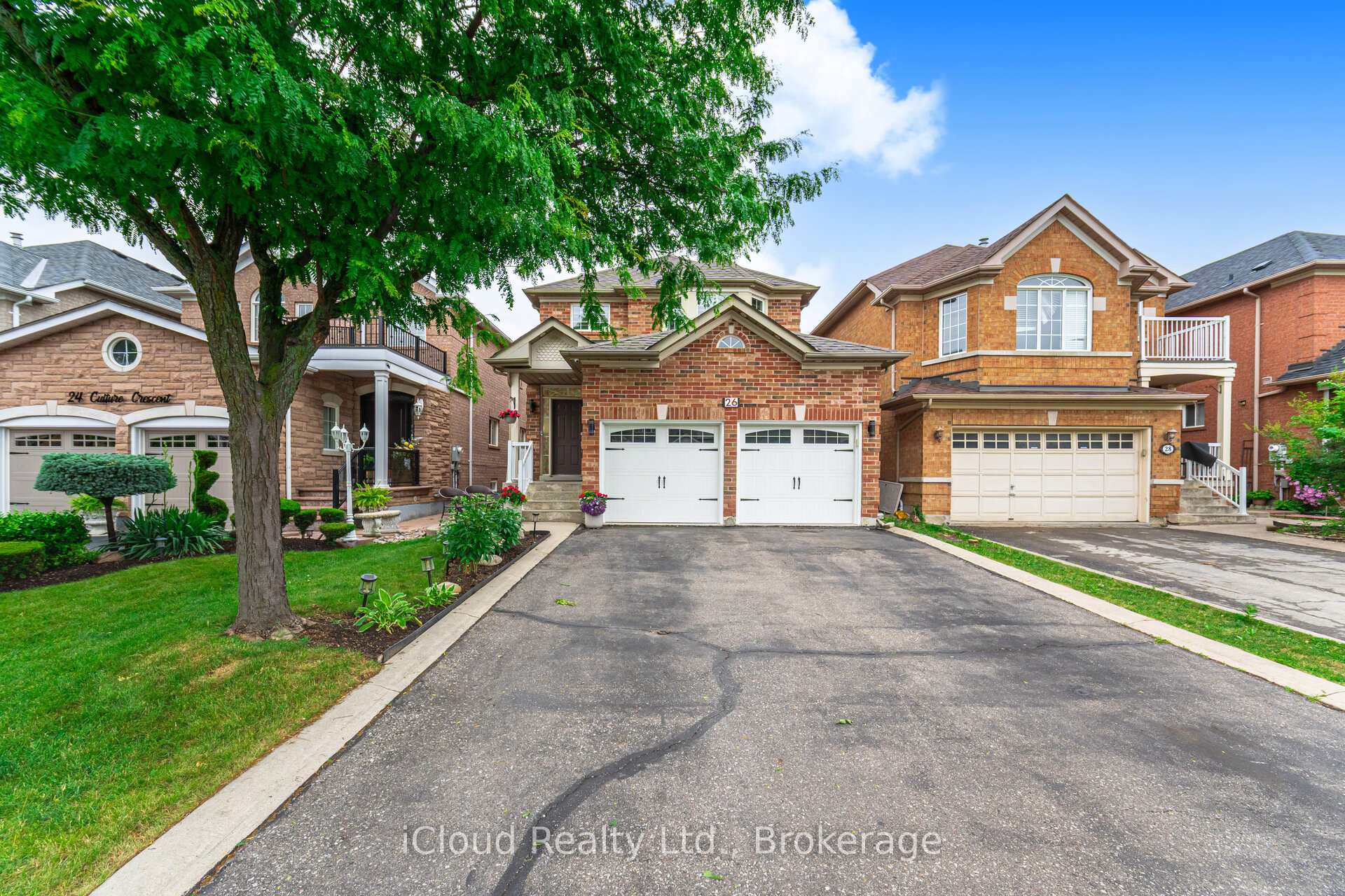 Photo 1 of 26 Culture Crescent, Brampton, Fletcher's Creek Village — HOMEH