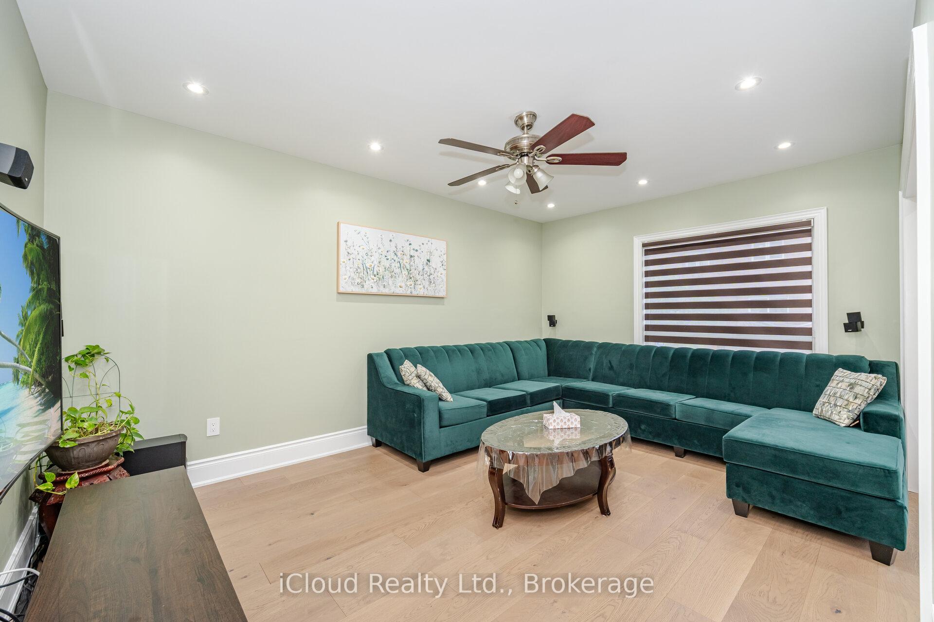 Photo 18 of 26 Culture Crescent, Brampton, Fletcher's Creek Village — HOMEH