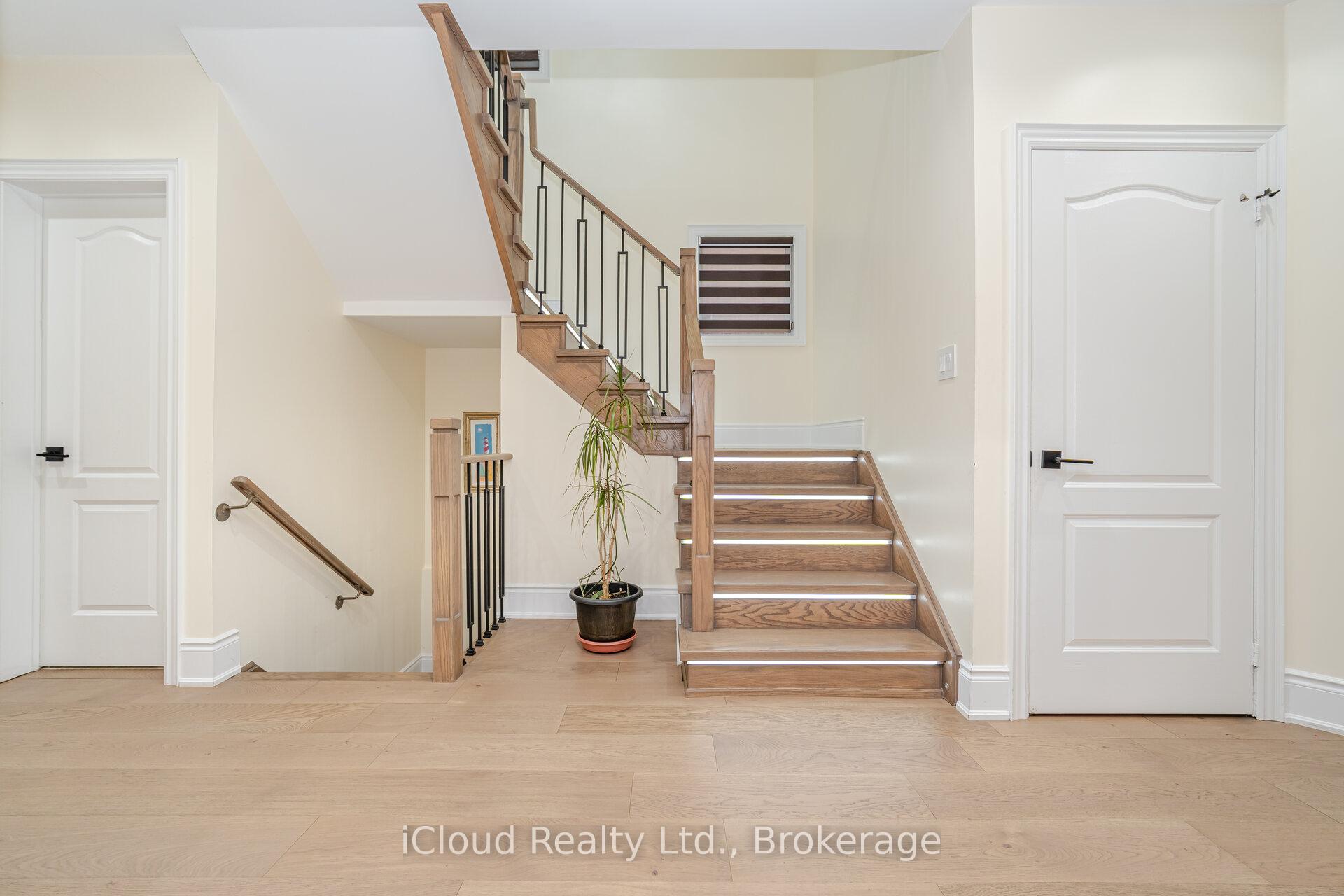 Photo 27 of 26 Culture Crescent, Brampton, Fletcher's Creek Village — HOMEH