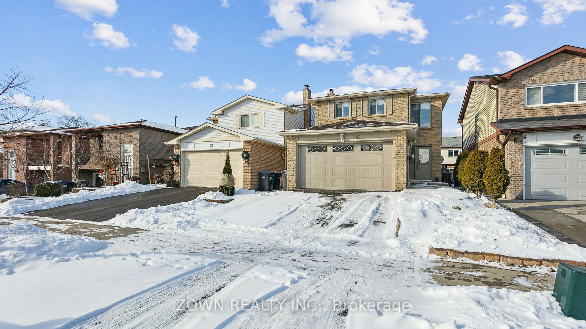 Front of 33 Dafoe Crescent
