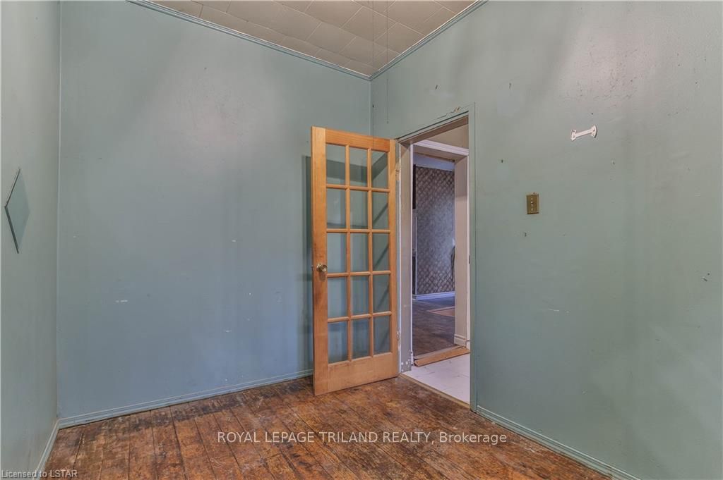 Photo 12 of 93 Malakoff Street, St. Thomas — HOMEH