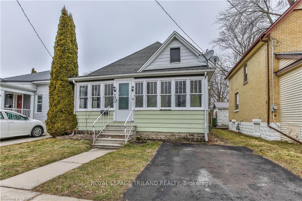 Photo 15 of 93 Malakoff Street, St. Thomas — HOMEH