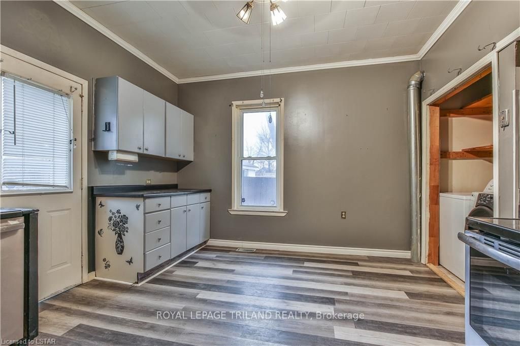 Photo 16 of 93 Malakoff Street, St. Thomas — HOMEH