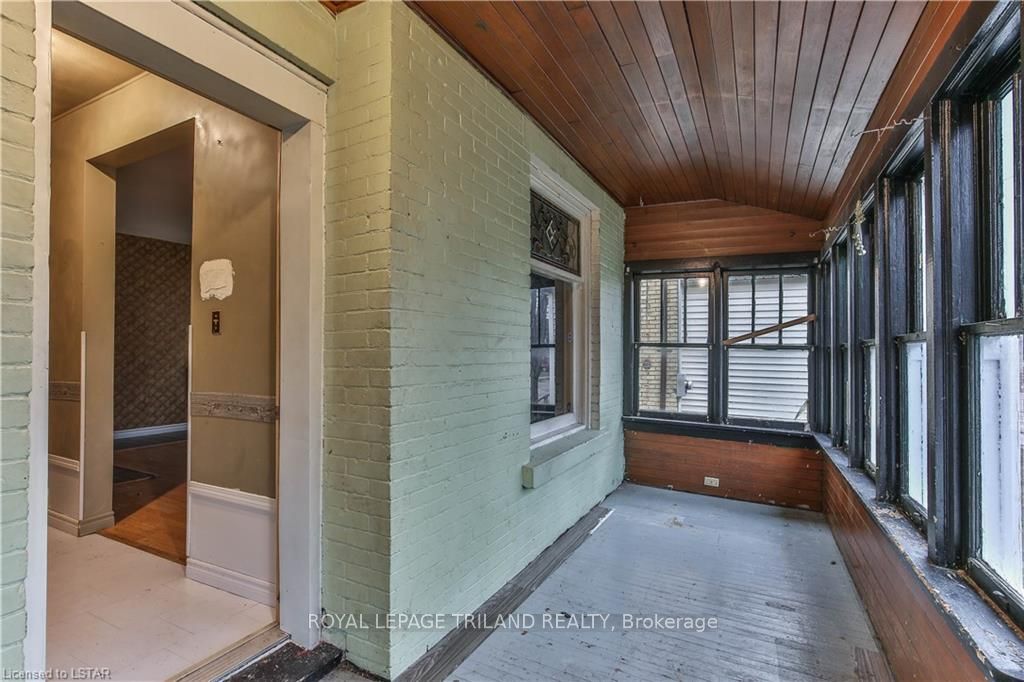 Photo 25 of 93 Malakoff Street, St. Thomas — HOMEH