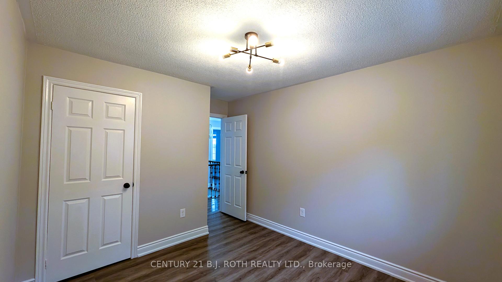 Photo 19 of 57 Falling Brook Drive, Barrie, Bayshore — HOMEH