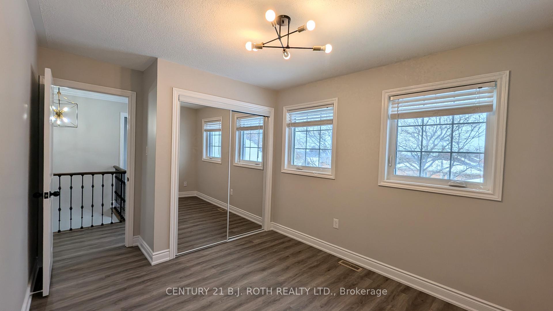 Photo 20 of 57 Falling Brook Drive, Barrie, Bayshore — HOMEH
