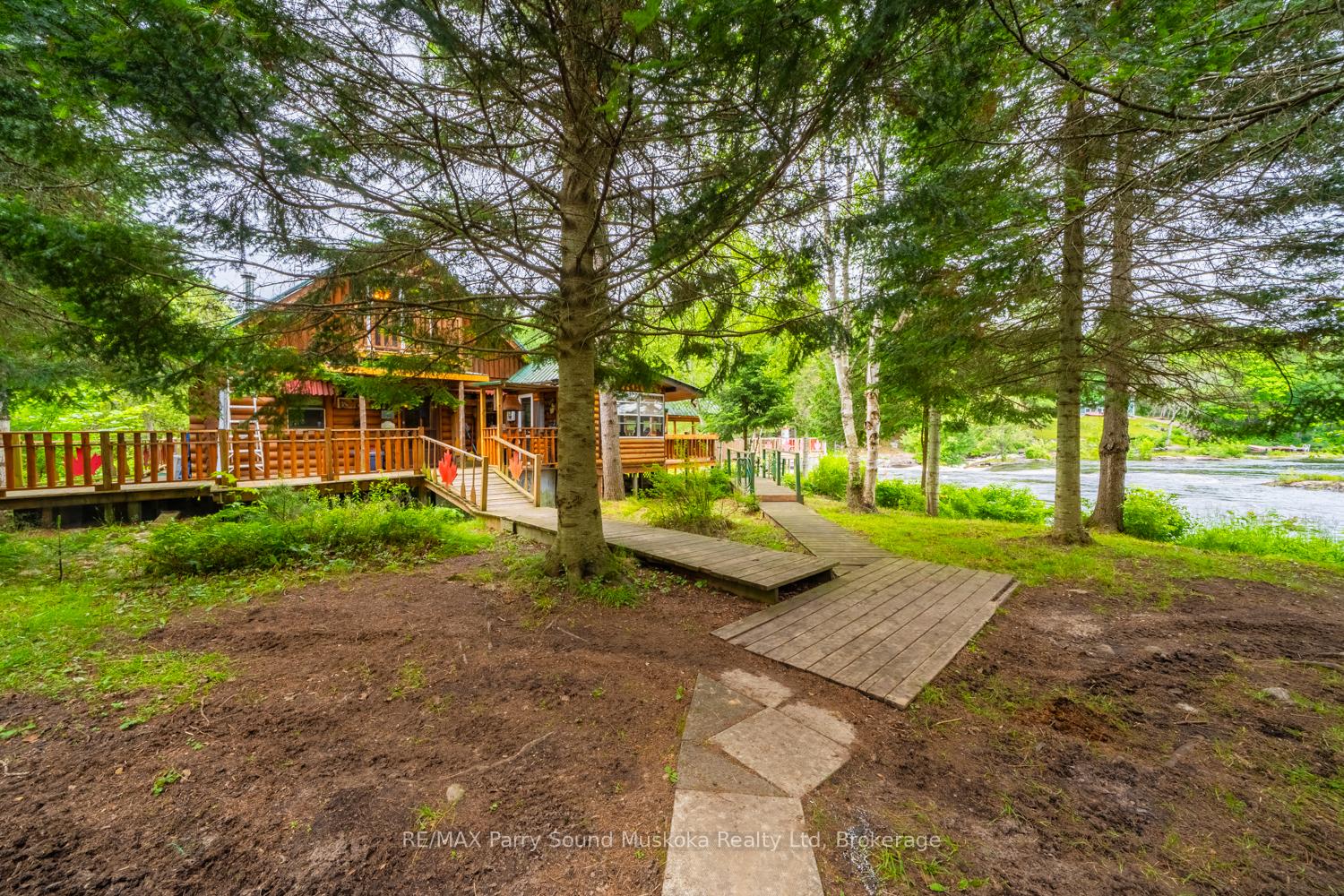 Photo 13 of 16 B Magnet Road, Magnetawan, Ahmic Harbour — HOMEH