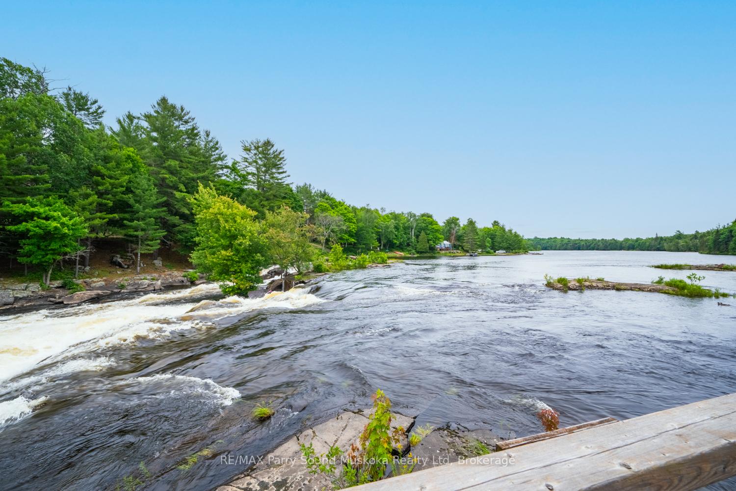 Photo 19 of 16 B Magnet Road, Magnetawan, Ahmic Harbour — HOMEH