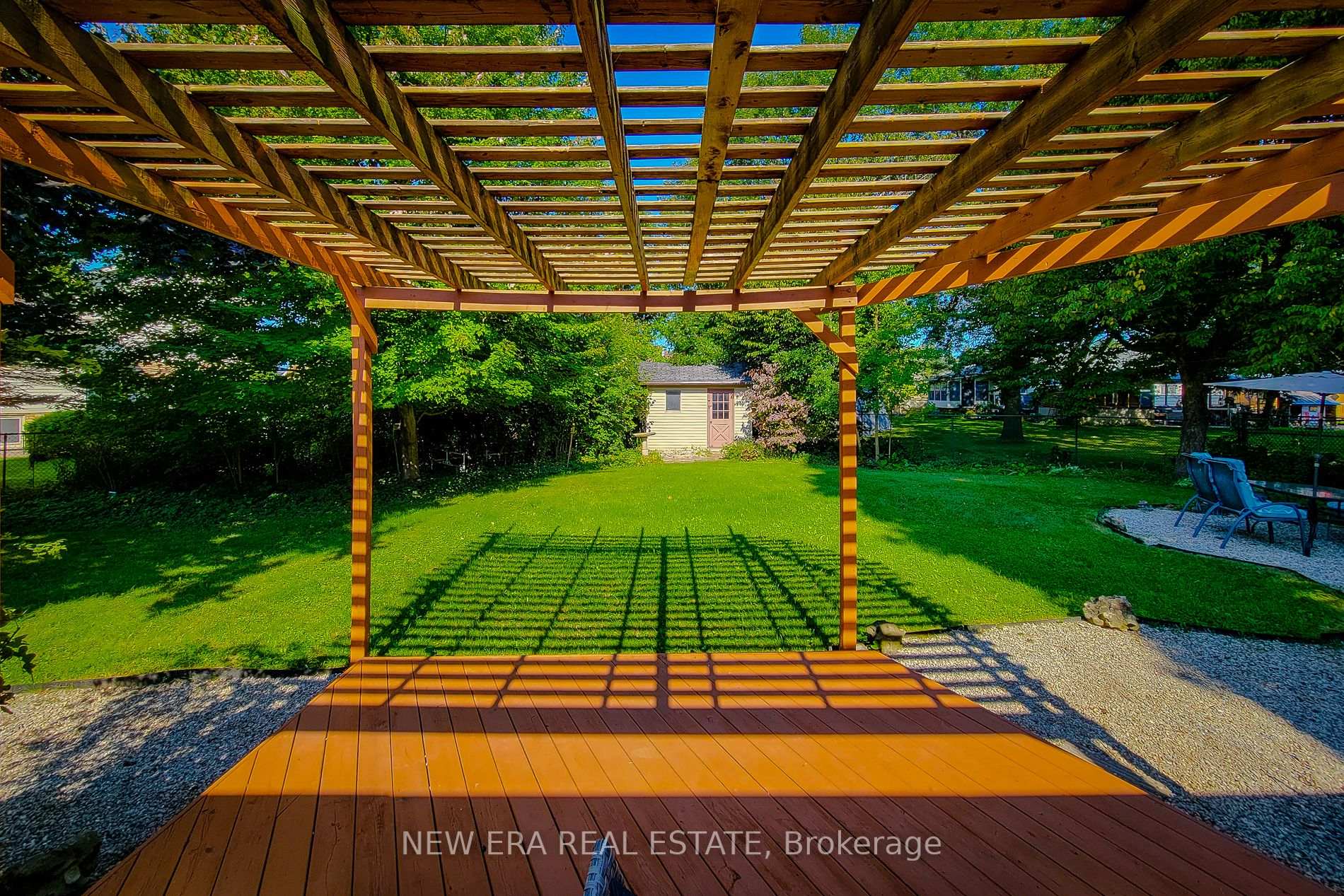 Photo 6 of 134 Bayview Drive, St. Catharines, Port Dalhousie — HOMEH