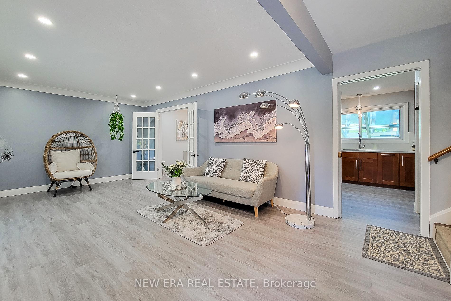 Photo 12 of 134 Bayview Drive, St. Catharines, Port Dalhousie — HOMEH