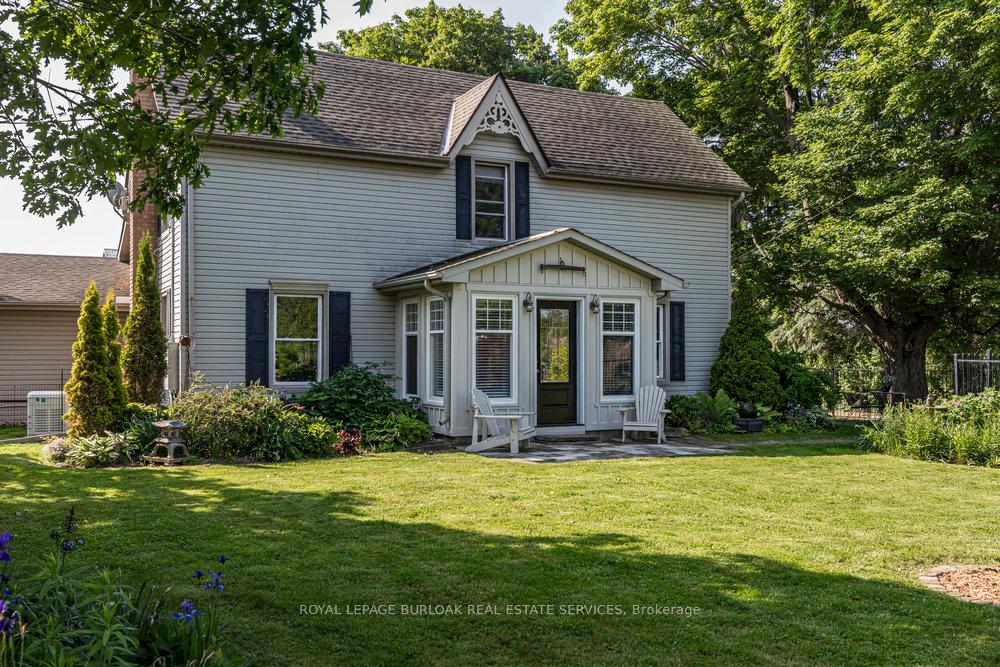 Front of 516 Concession 7 Road E