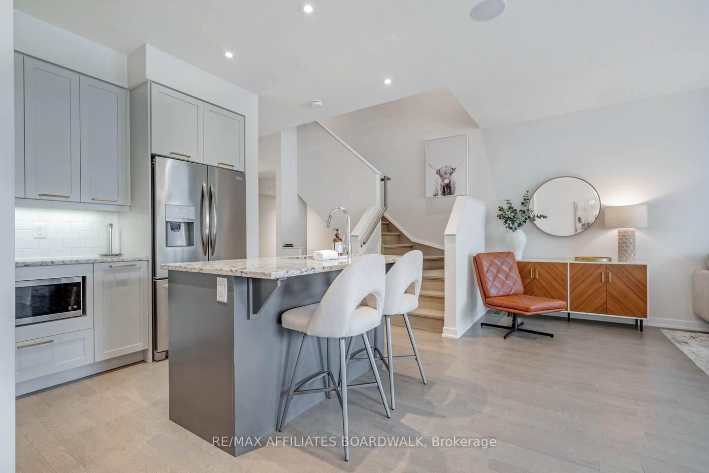 Photo 10 of 138 Larimar Circle, Ottawa, Riverside South/Gloucester Glen — HOMEH