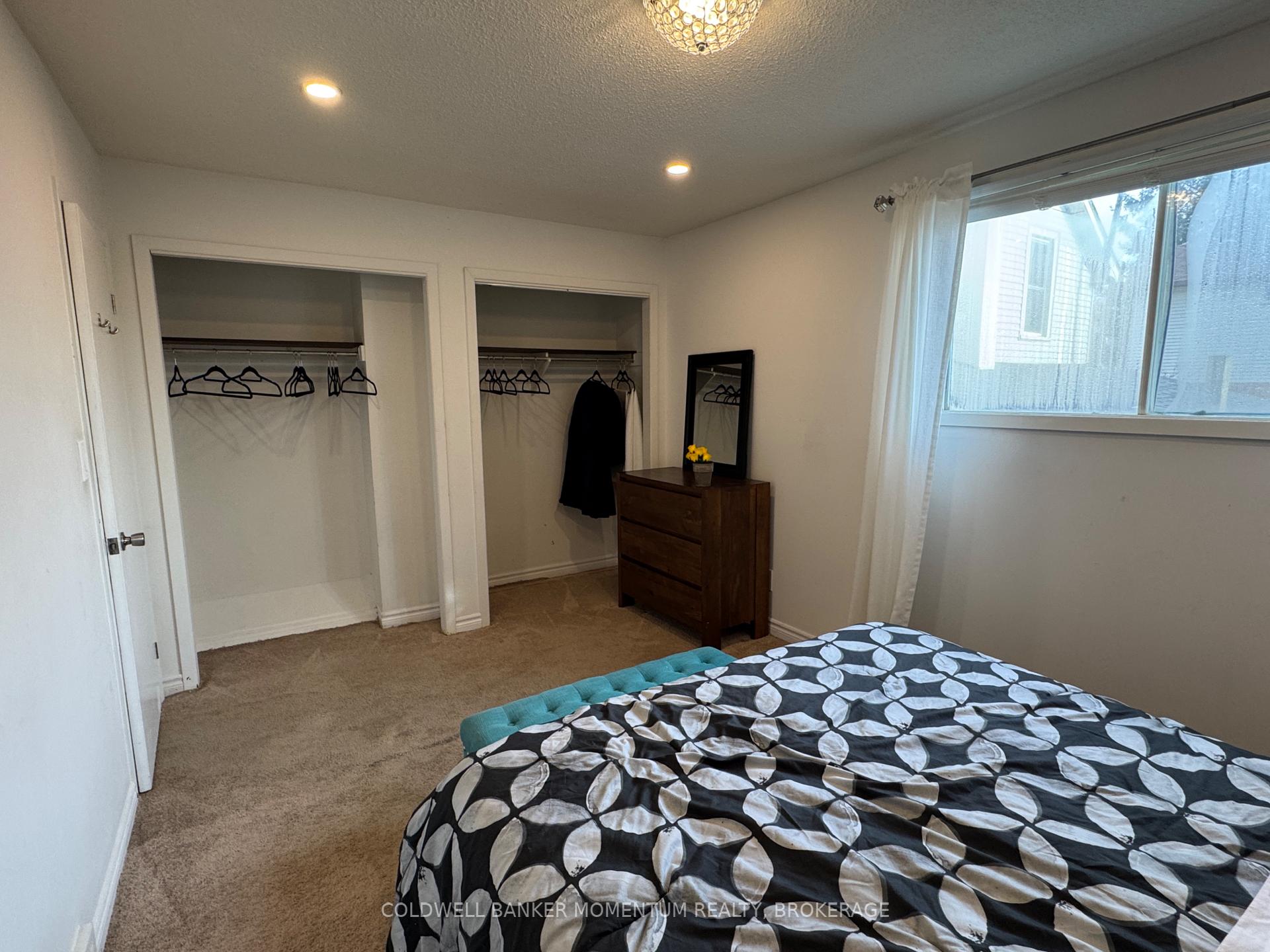 Photo 14 of 22 1/2 Durham Drive, St. Catharines, Port Weller — HOMEH