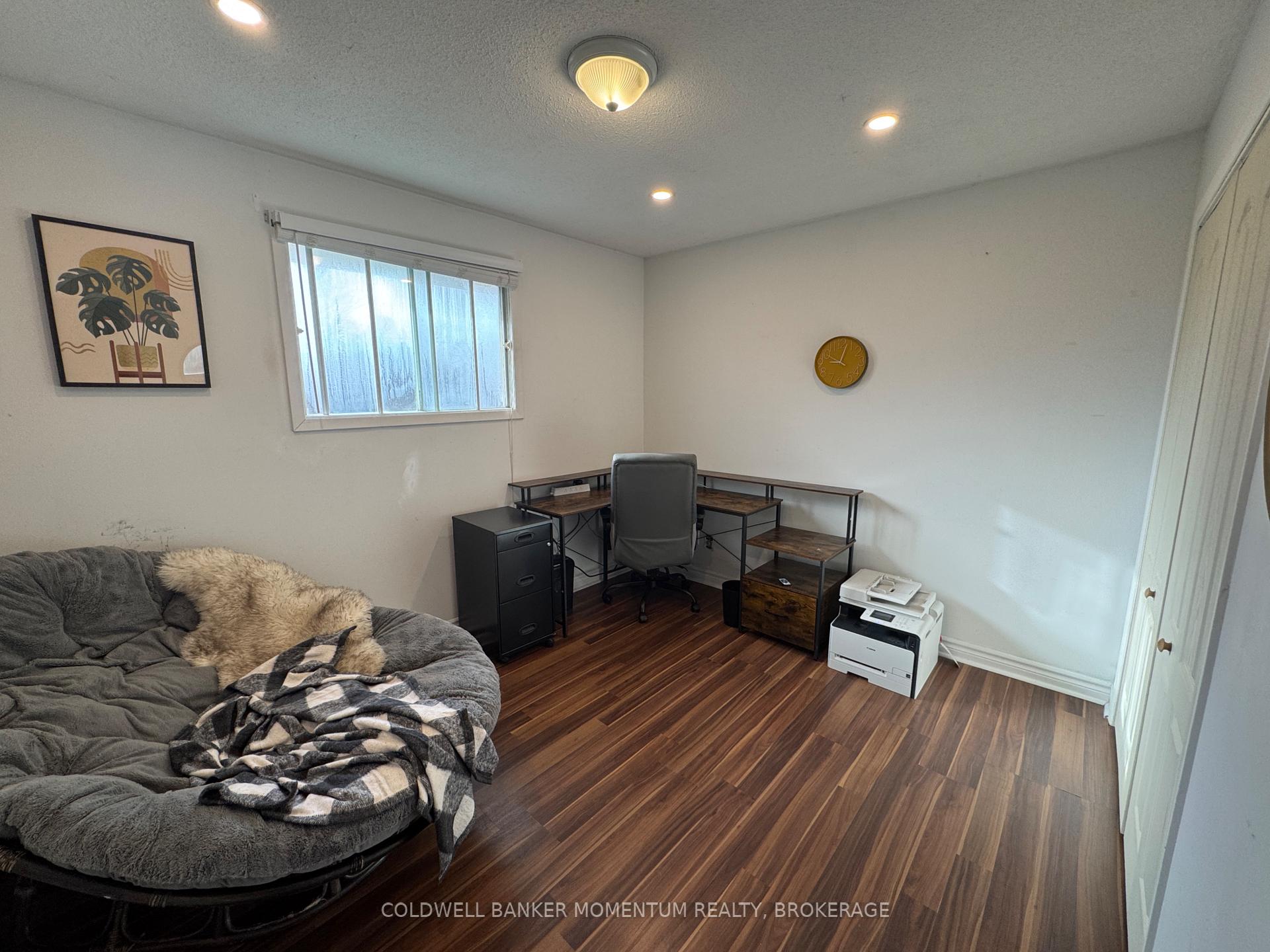 Photo 15 of 22 1/2 Durham Drive, St. Catharines, Port Weller — HOMEH