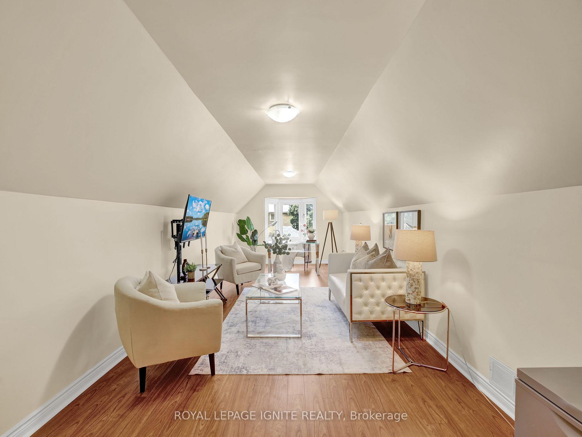 Photo 24 of 114 Montmorency Drive, Hamilton, Red Hill — HOMEH