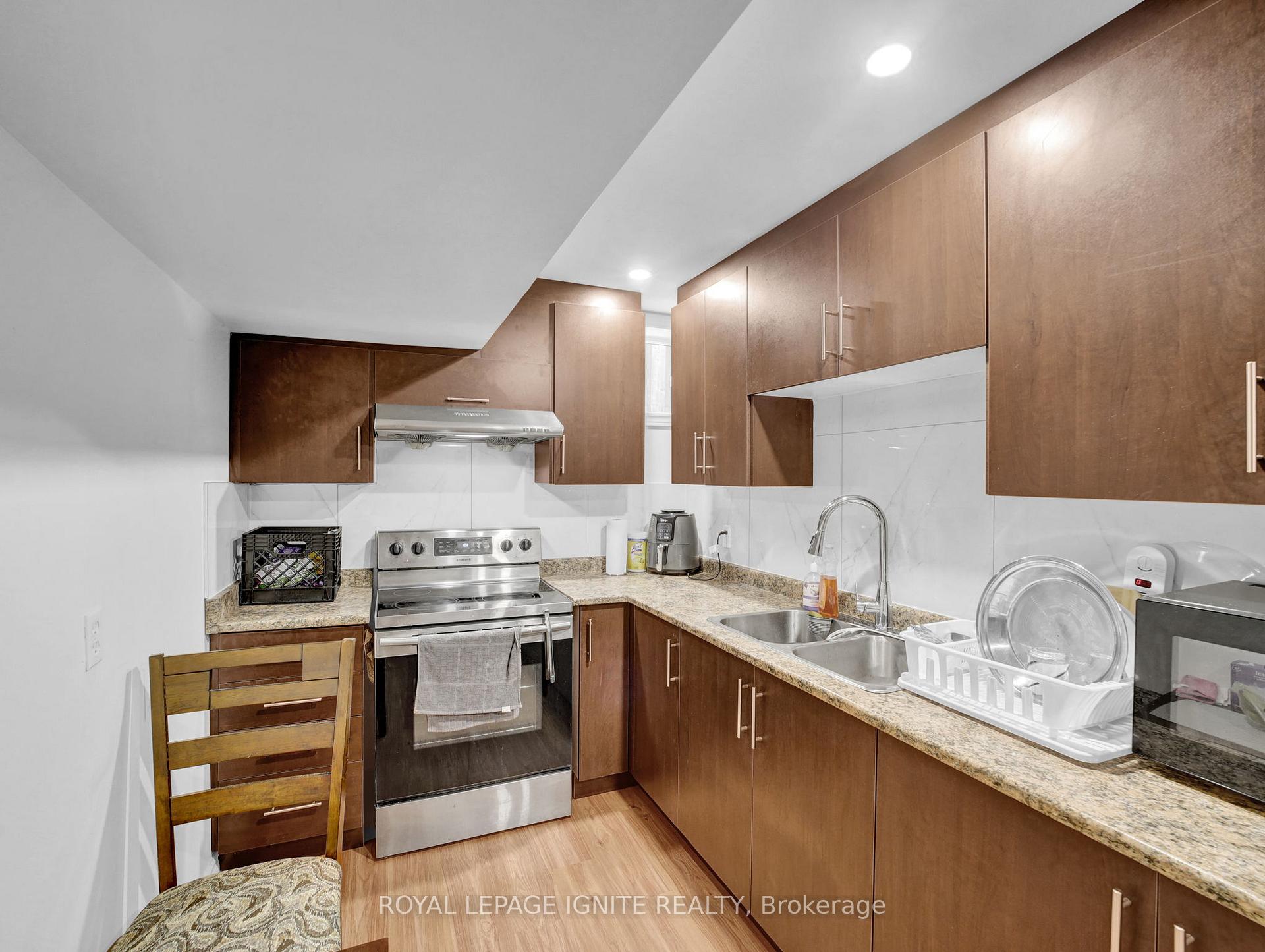 Photo 39 of 114 Montmorency Drive, Hamilton, Red Hill — HOMEH
