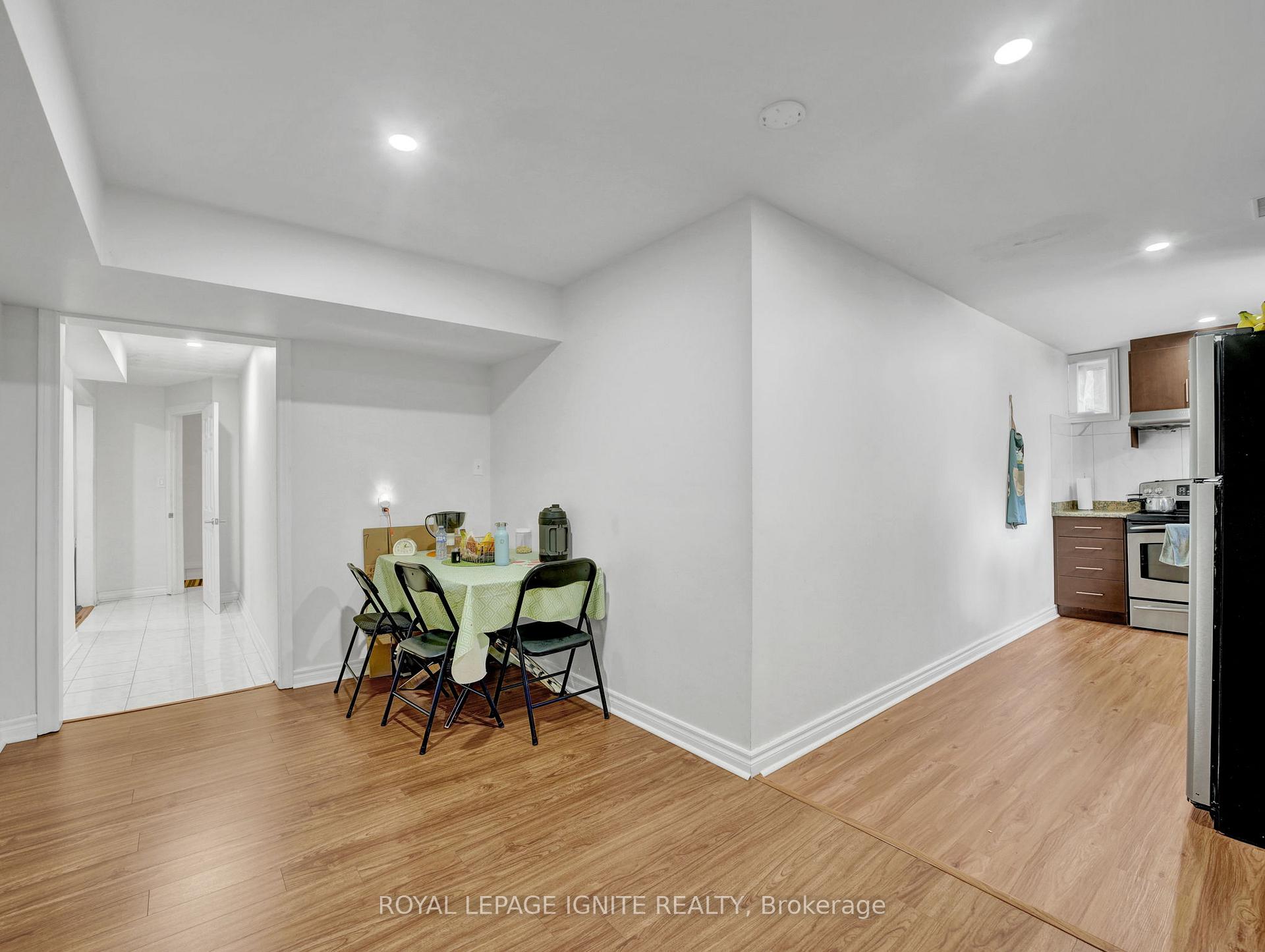 Photo 40 of 114 Montmorency Drive, Hamilton, Red Hill — HOMEH
