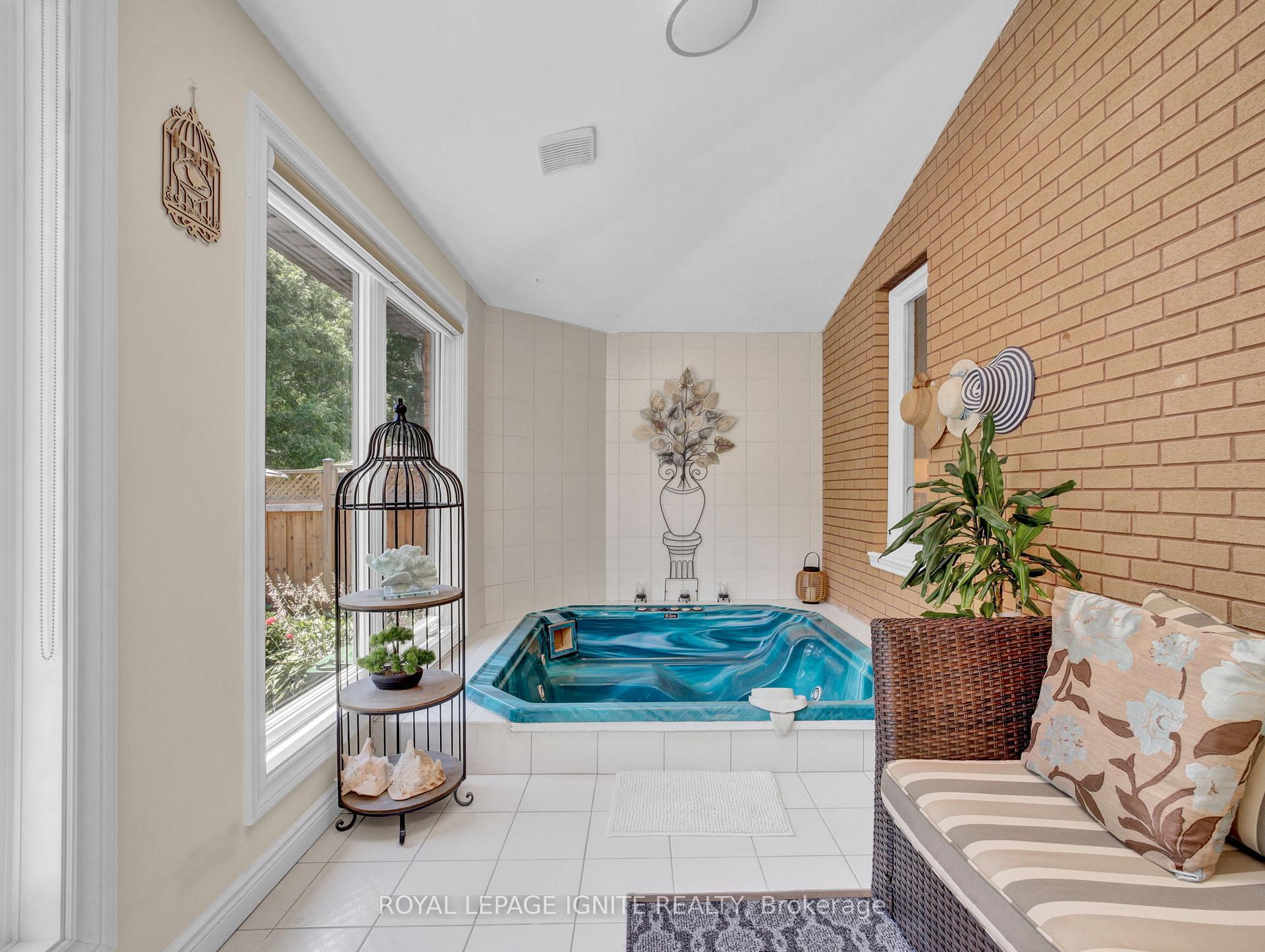 Photo 44 of 114 Montmorency Drive, Hamilton, Red Hill — HOMEH