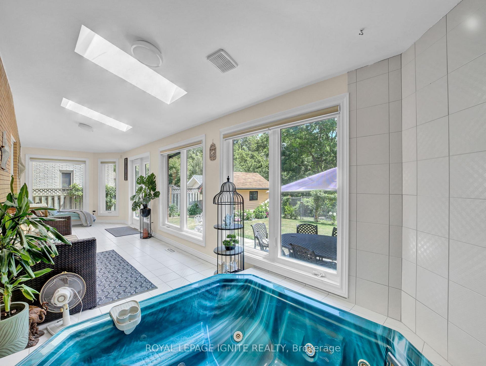 Photo 45 of 114 Montmorency Drive, Hamilton, Red Hill — HOMEH