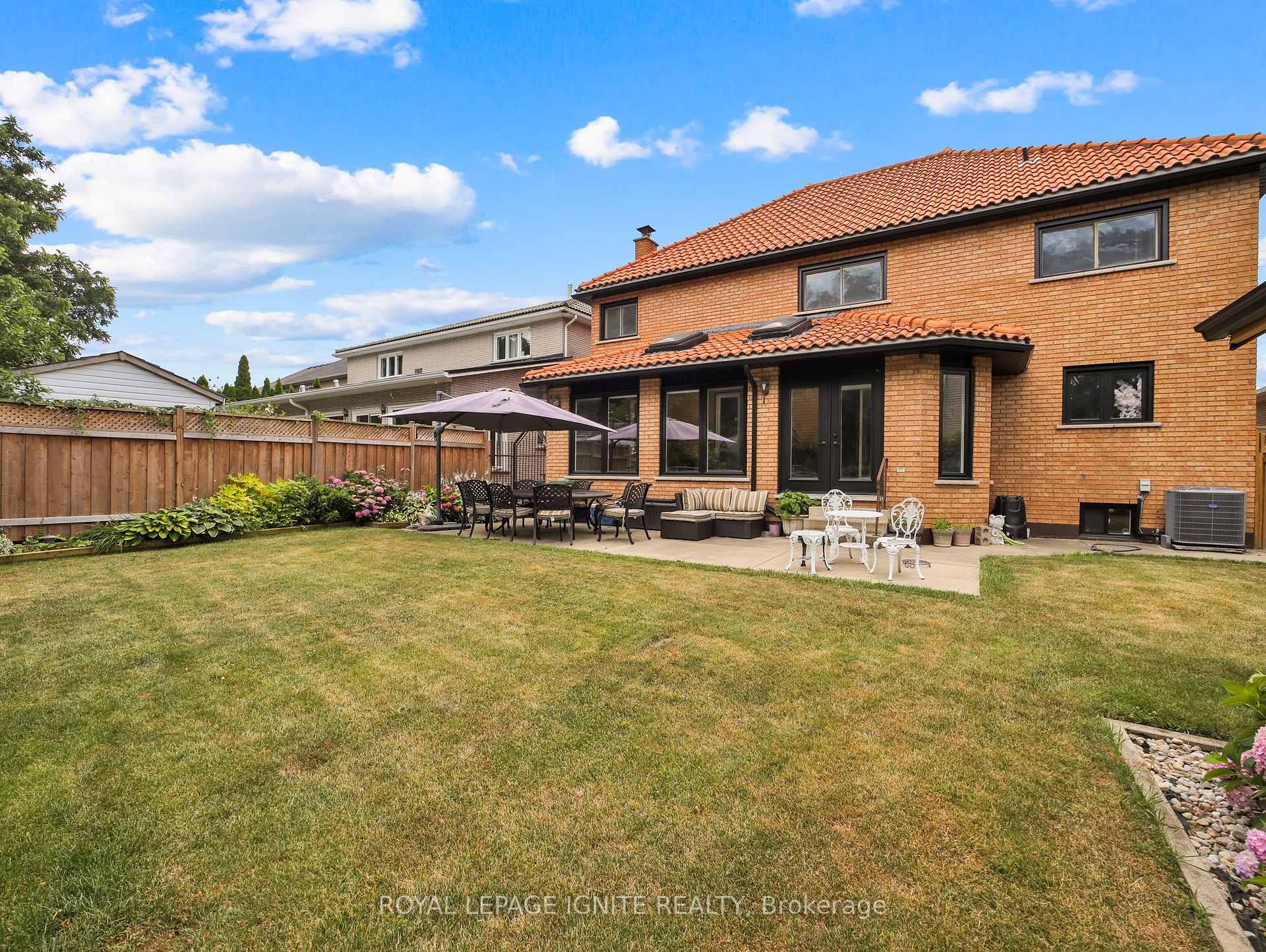 Photo 47 of 114 Montmorency Drive, Hamilton, Red Hill — HOMEH