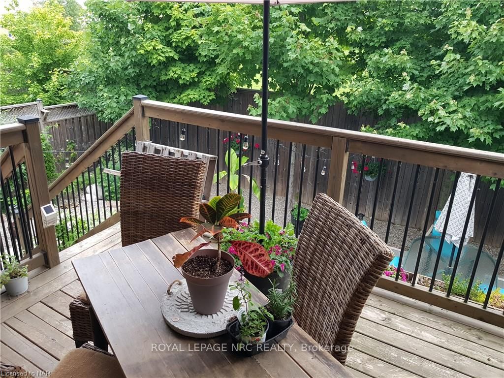 Photo 30 of 82 Parkside Drive, St. Catharines, Port Weller — HOMEH