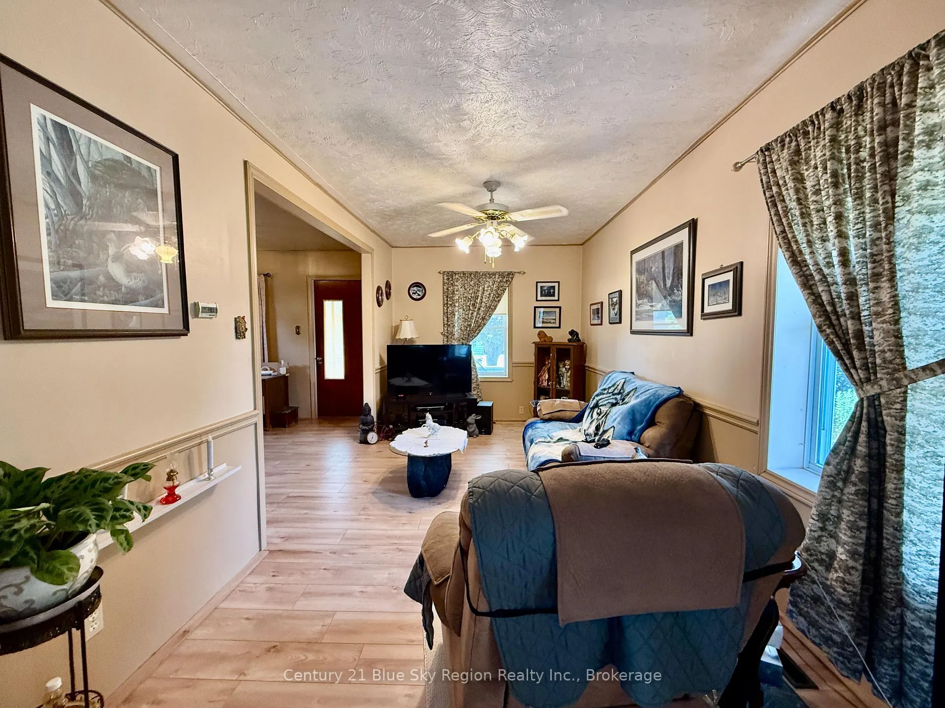 Photo 8 of 363 Park Street, Mattawa — HOMEH