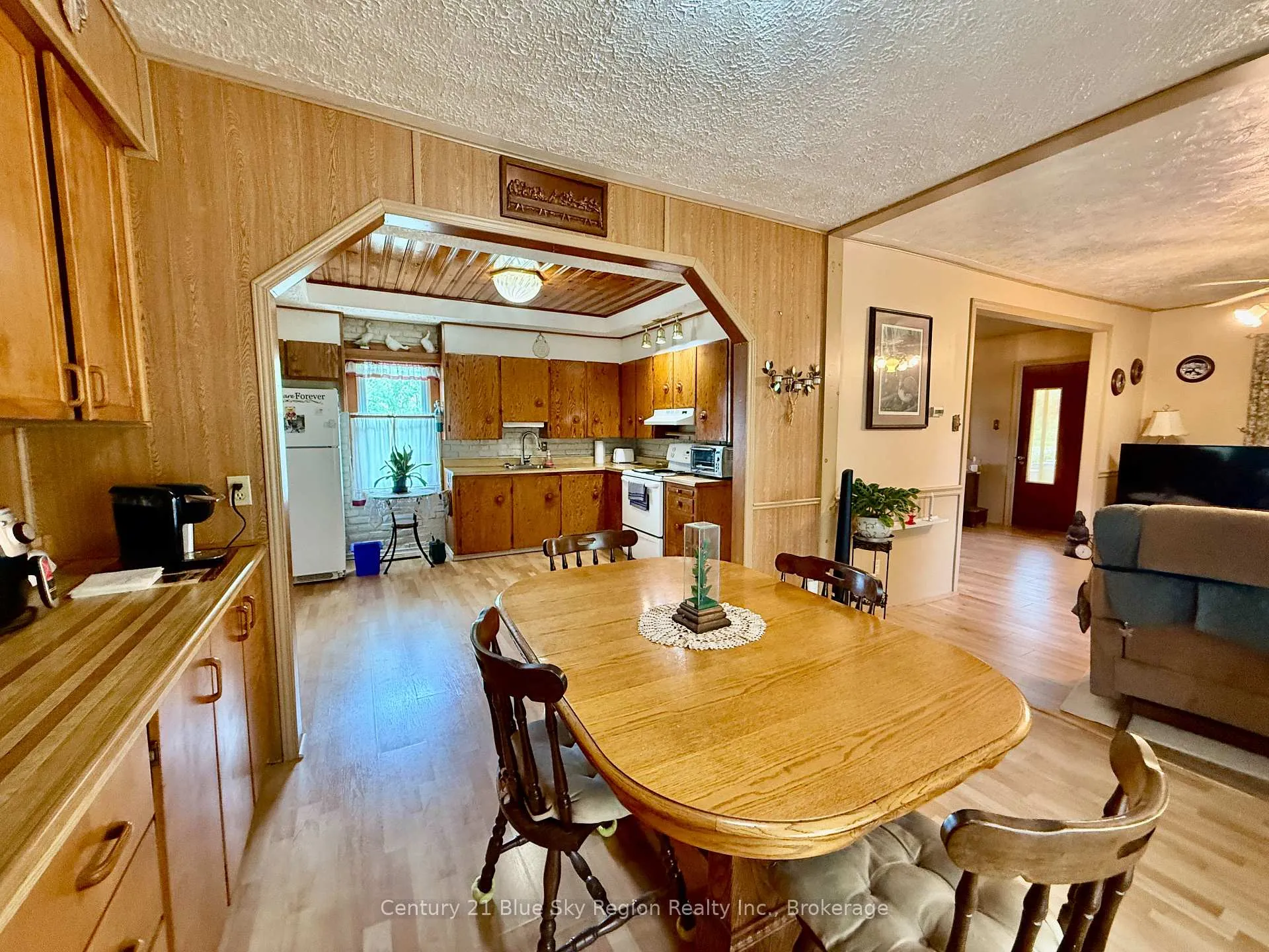 Photo 10 of 363 Park Street, Mattawa — HOMEH