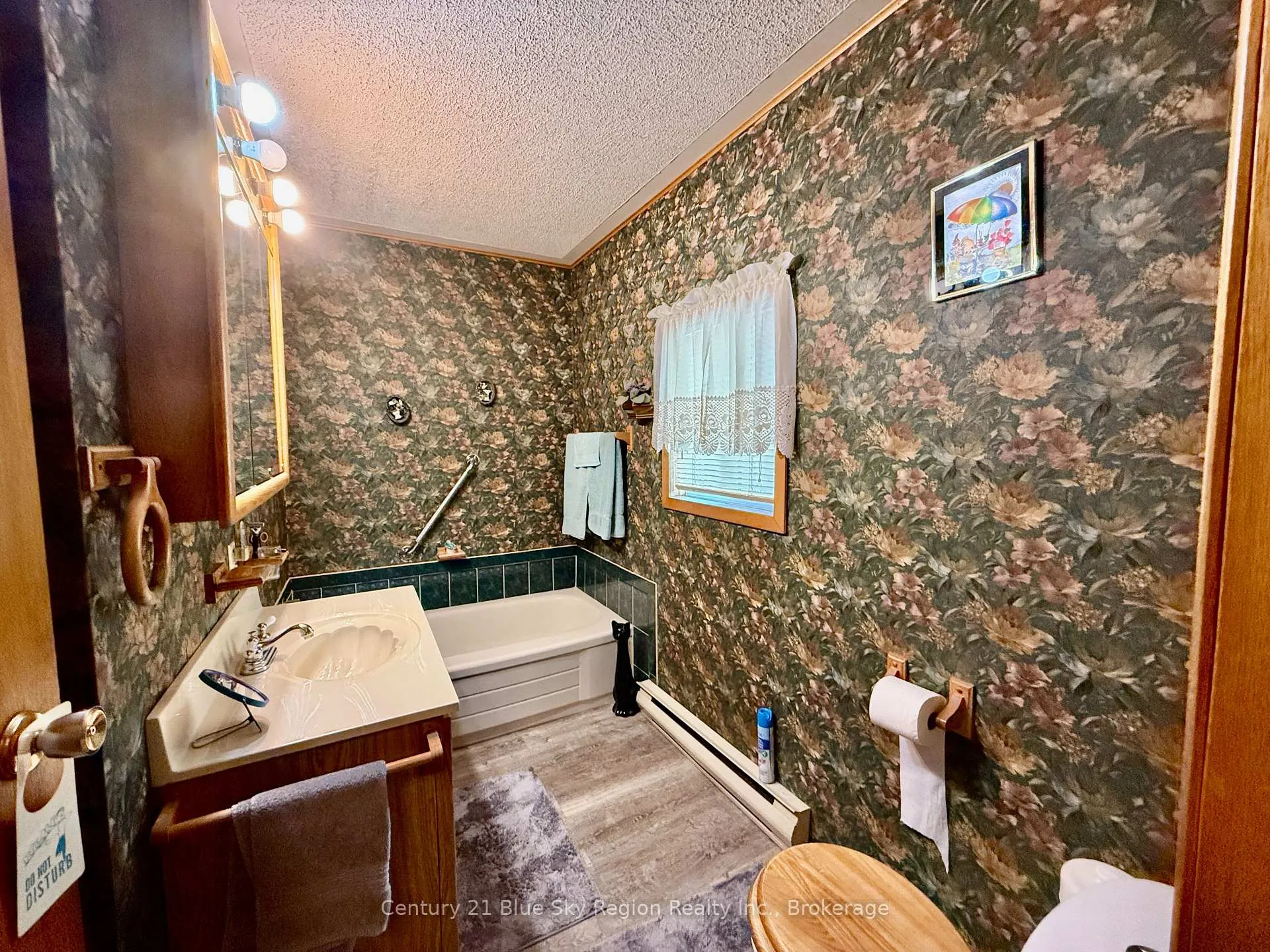 Photo 12 of 363 Park Street, Mattawa — HOMEH