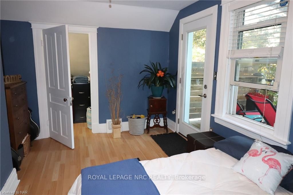 Photo 24 of 182 Lake Street, St. Catharines, Downtown — HOMEH