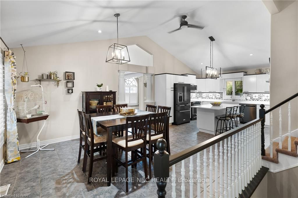 Photo 17 of 12 Briarwood Drive, St. Catharines, Rykert/Vansickle — HOMEH
